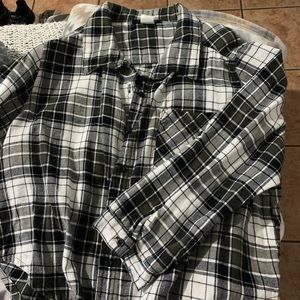 Slightly cropped flannel